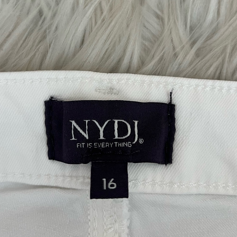 {NYDJ} Barbara Bootcut Jeans with Side Slits in White - Womens 16 - NWT - Picture 7 of 12